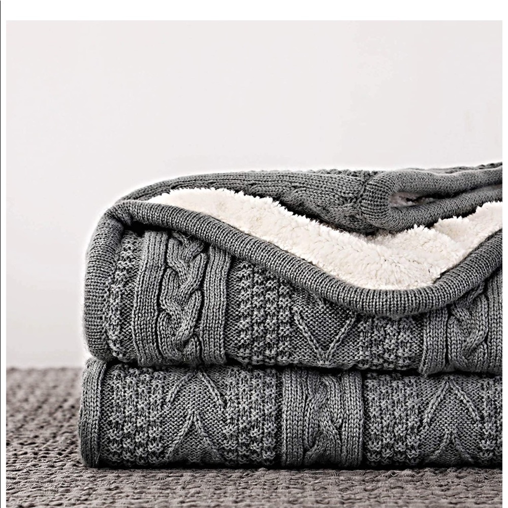 Sherpa knit throw blanket